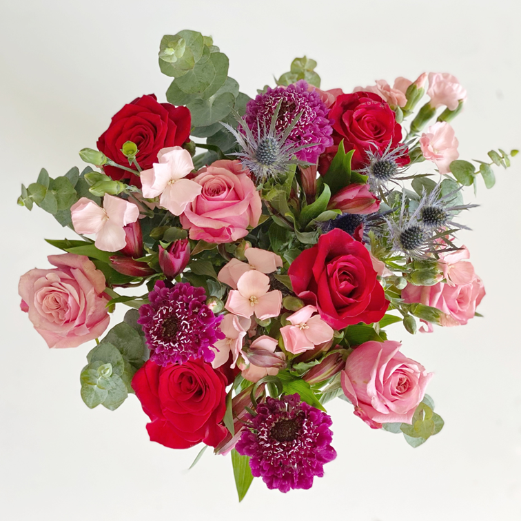 Elegant Red and Pink Bouquet